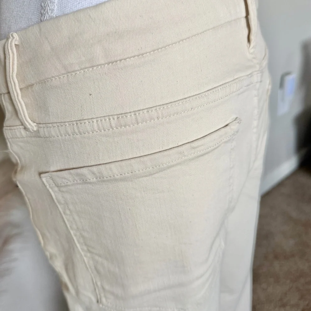 Time and Tru High Rise Cream Wide-Leg Button-Fly Jean Pants - Picture 6 of 14